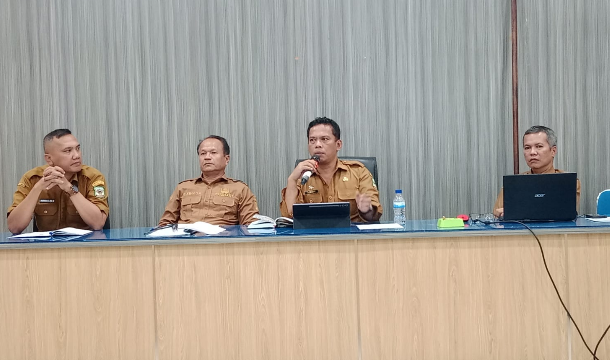 Plt Kadisdik Pematangsiantar Ingatkan Kepala SD Negeri Hati-hati Kelola Dana BOSP